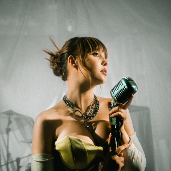 Alika Milova kontsert-õhtusöök